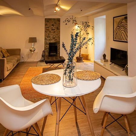 Beautiful Converted One Bedroom Apartment Carcassonne Exterior photo